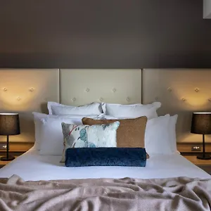 4* Hotel Fable