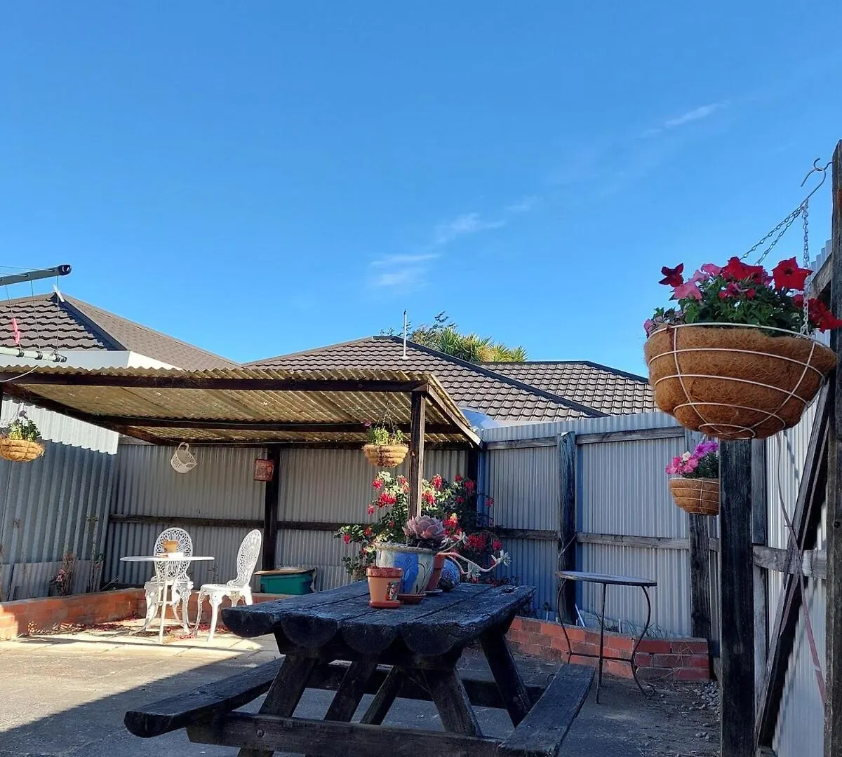 Checketts Bungalow In Halswell Christchurch Holiday home